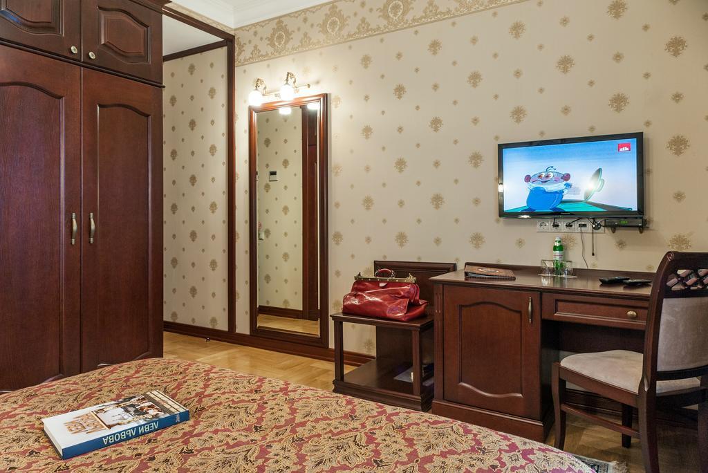 Villa Stanislavskyi Hotel Lviv Dış mekan fotoğraf