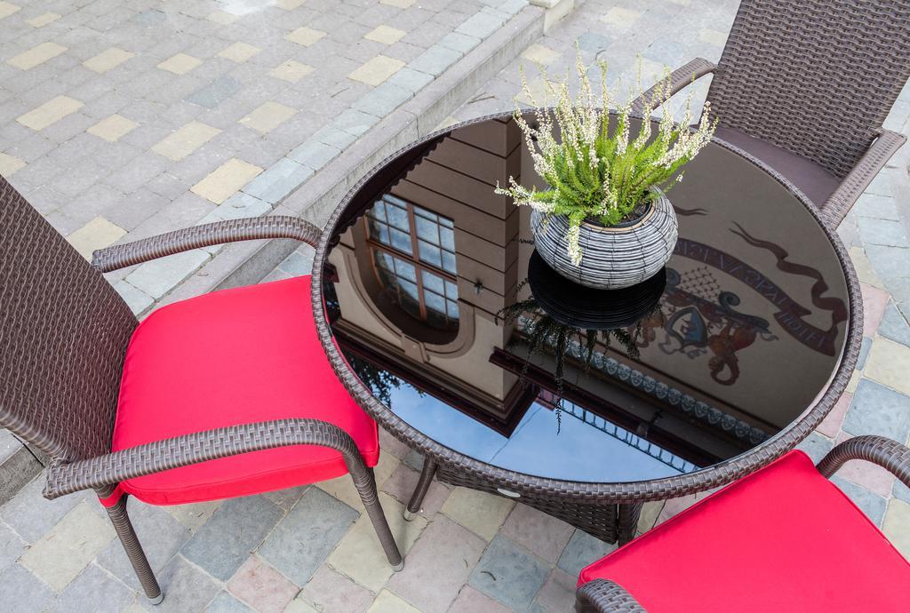 Villa Stanislavskyi Hotel Lviv Dış mekan fotoğraf