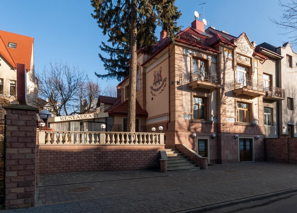 Villa Stanislavskyi Hotel Lviv Dış mekan fotoğraf