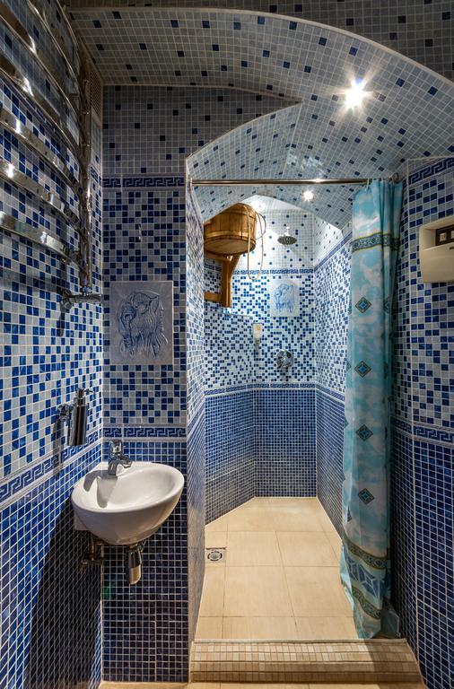 Villa Stanislavskyi Hotel Lviv Dış mekan fotoğraf
